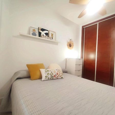 Fantástico apartamento en 1ª línea de playa Fuengirola Esterno foto